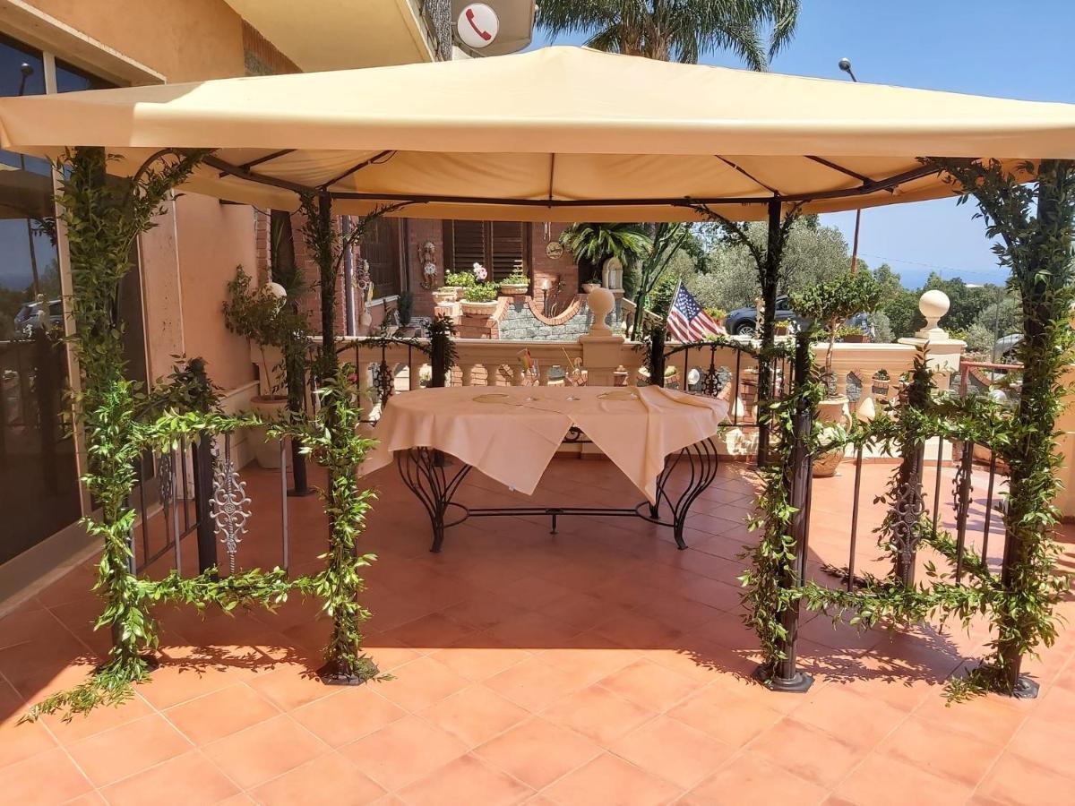 Hotel Casa Del Gourmet Siderno المظهر الخارجي الصورة